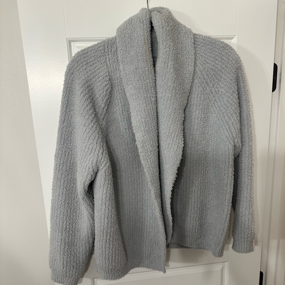 Barefoot Dreams Cozychic sweater - size Medium